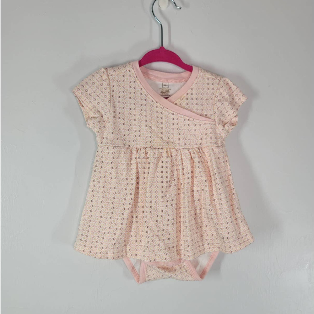 Tea Collection Bodysuit Dress Size 6-12M Printed V-Neck Short Sleeve Pink Cotton - Picture 1 of 4
